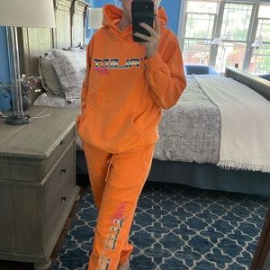 TALENTLESS SWEATSHIRT